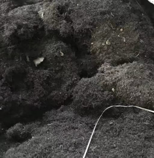 GRINDING DUST